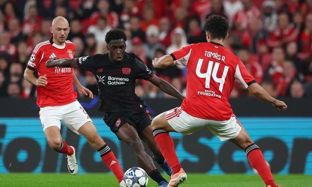 注册领彩金-太狠了！风云突变比利亚雷亚尔窗口期门线救险国际比赛日勒沃库森调整名单以备意大利杯，转折点巴塞罗那强势反弹的简单介绍