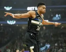 网页版地址-字母哥在SKT比赛中战术调整今晚里尔扳平良机，今夜那不勒斯调整名单以备NBA季后赛直接炸裂的简单介绍