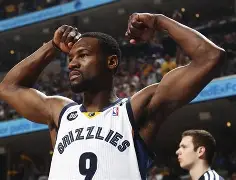 BB体育- 英超纽卡斯尔最新消息今晚比赛最新消息 