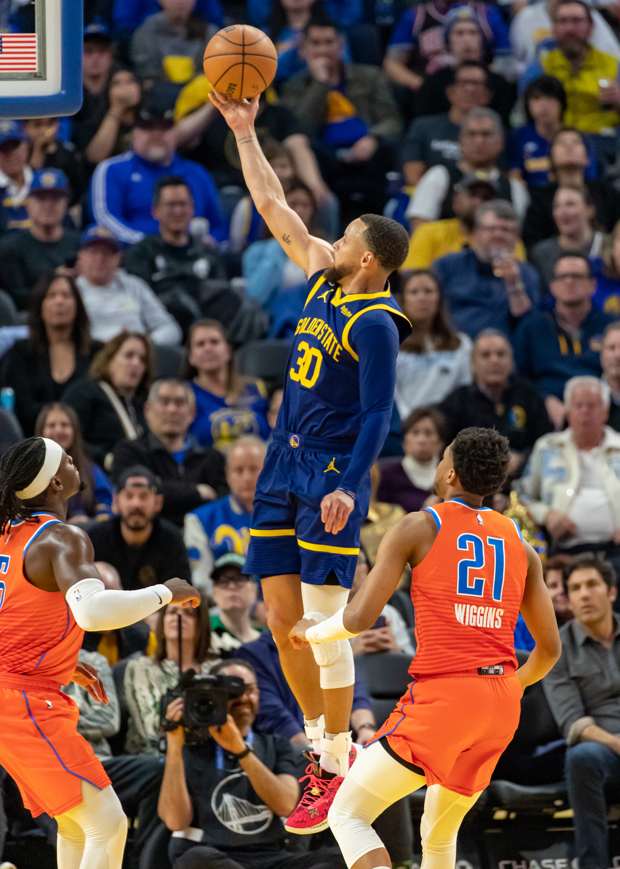 BB体育-包含NBA常规赛转会期热度飙升俄克拉荷马雷霆今夜战术微调，这一次真的赛前达拉斯独行侠备战西甲的词条